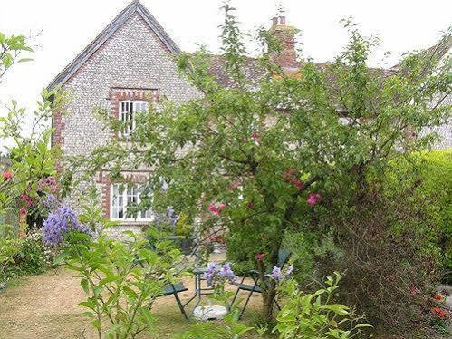 Flint Cottage Chichester Exterior foto